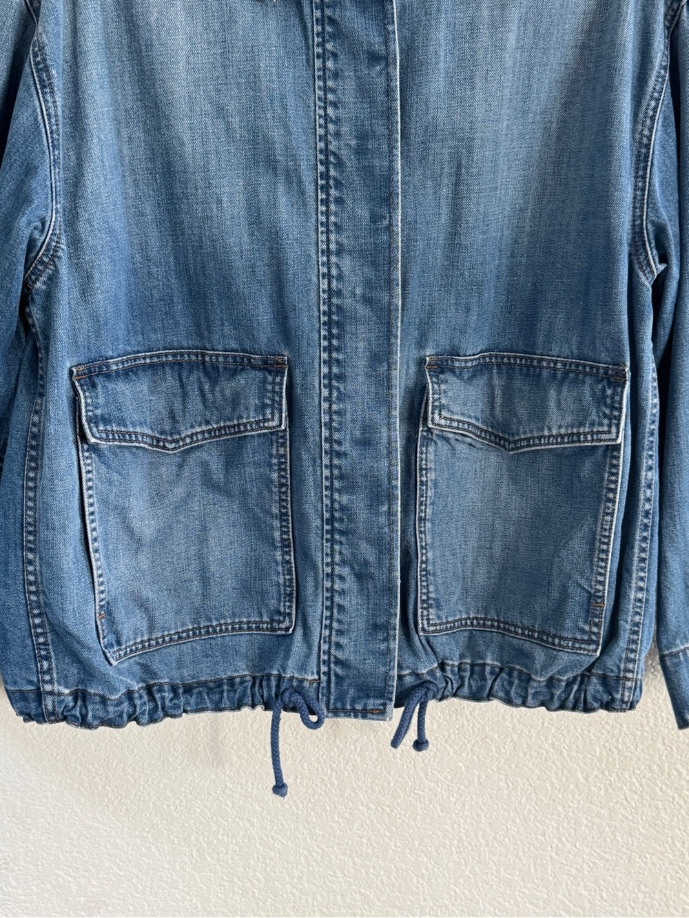 Madewell Light Blue Denim Jacket with Drawstring Hem Medium - Picture 4 of 8